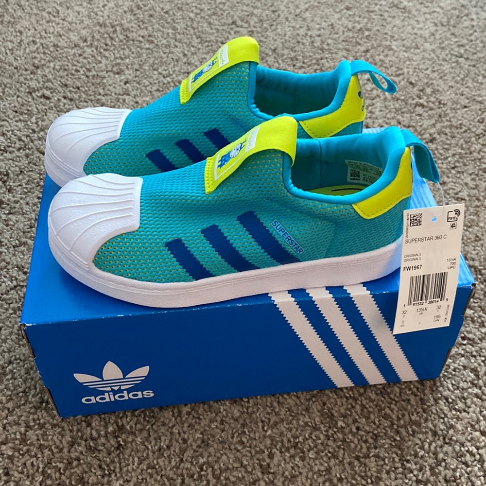 Adidas Superstar 360 size 1